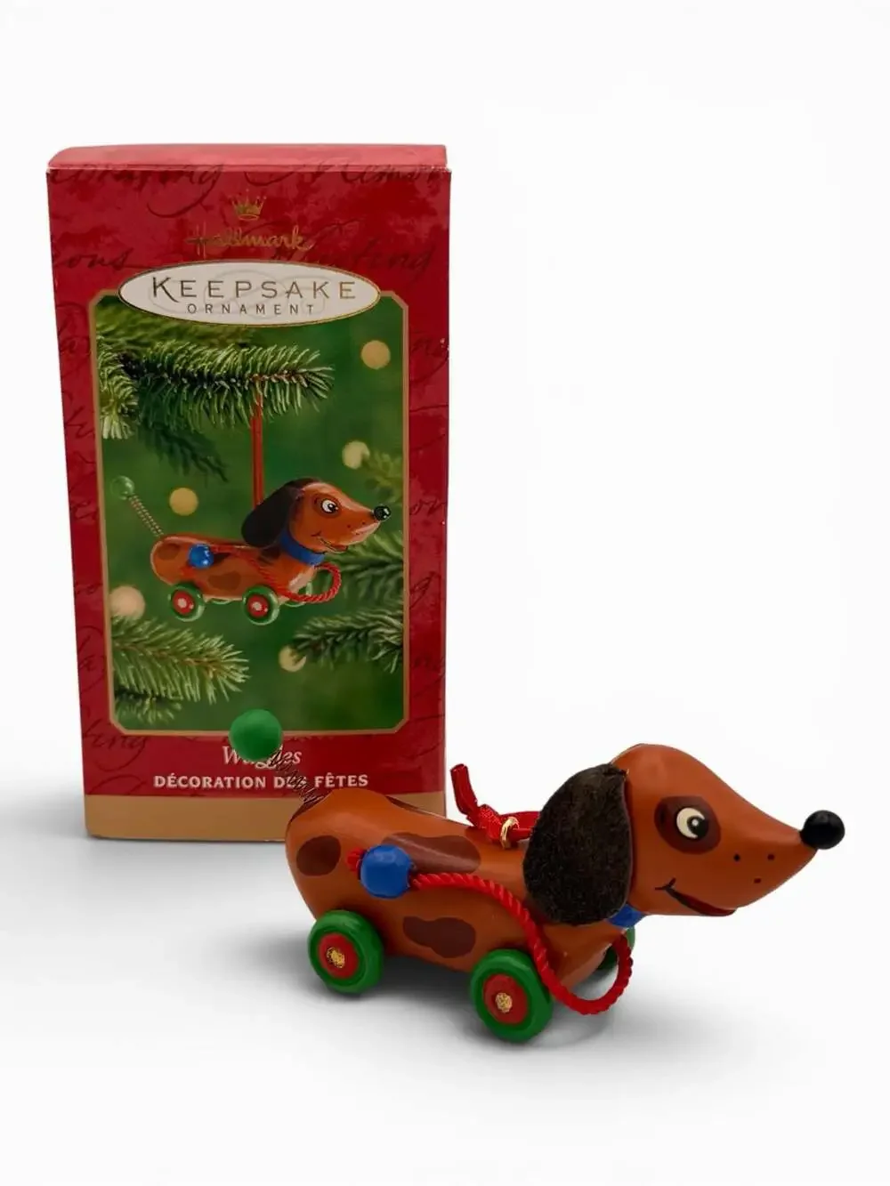 2001 Hallmark Keepsake Waggles Wooden Dog Christmas Ornament